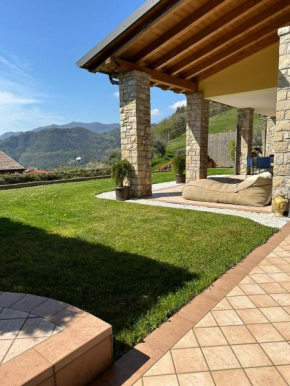 Casa Aaron Tremosine